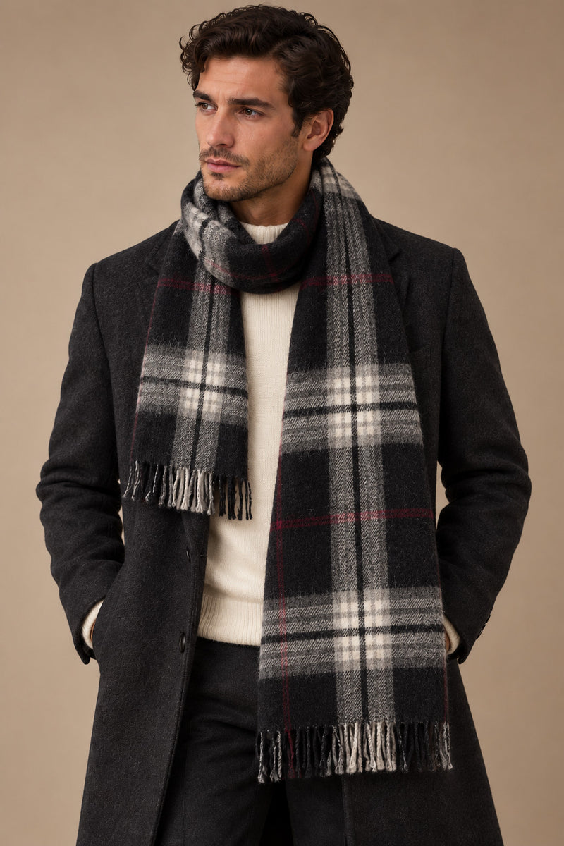 Sartorial İstanbul siyah gri ekose %100 yün kaşkol, açı 1