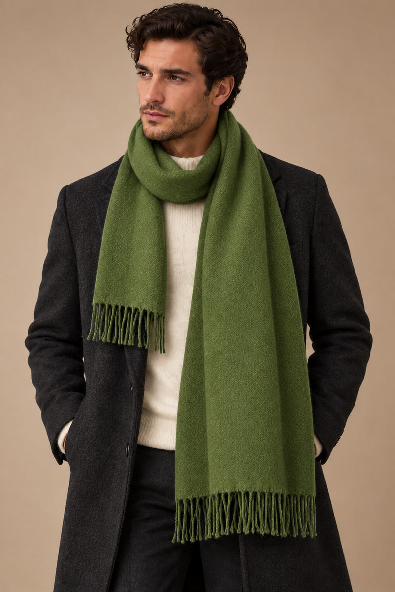 Sartorial İstanbul zeytin yeşili %100 yün kaşkol, açı 1