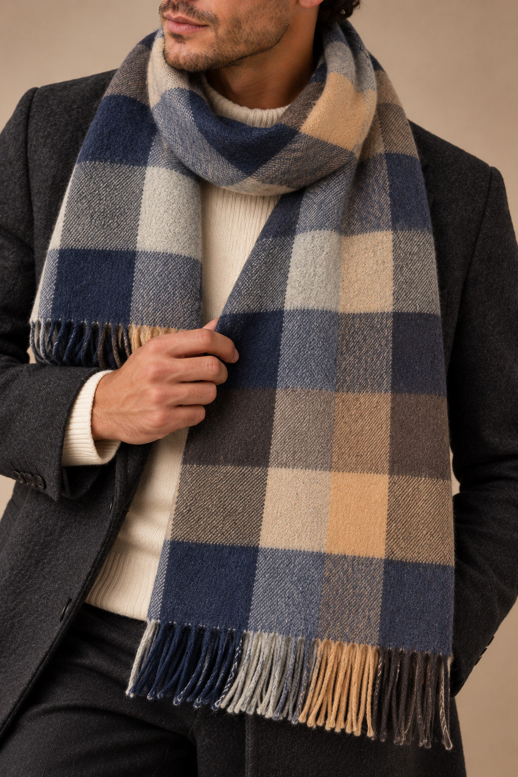 Sartorial İstanbul %100 Yün Kaşkol – Lacivert Bej Ekose