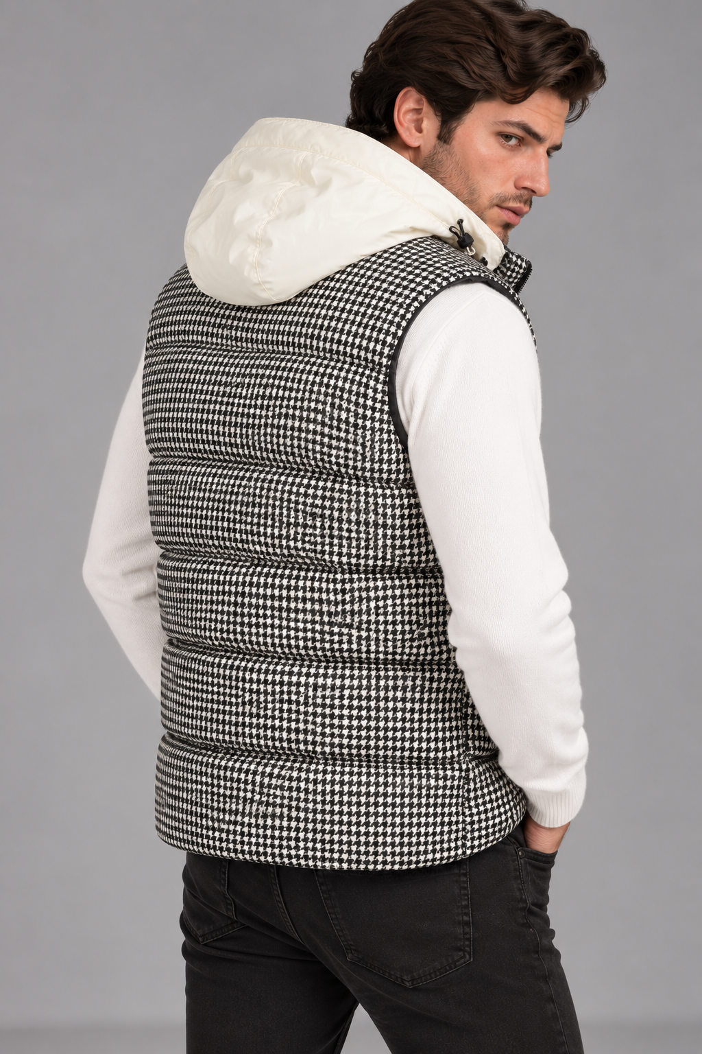 Sartorial İstanbul İtalyan Kumaş Kaz Tüyü Dolgulu Kapüşonlu Yelek